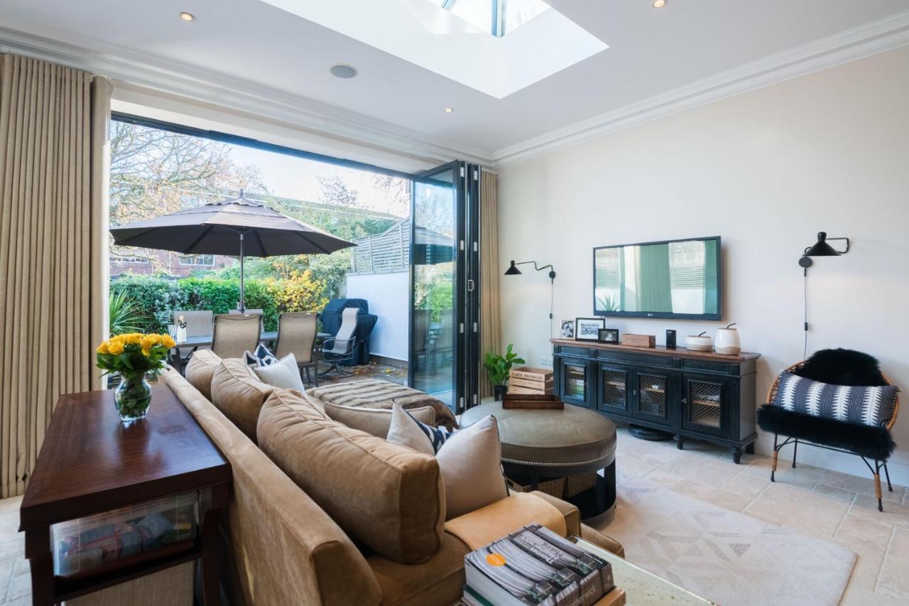 Breathtaking Putney Home With Gorgeous Garden Richmond  Buitenkant foto
