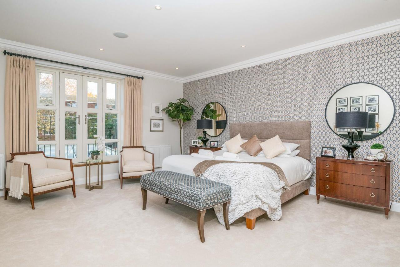 Breathtaking Putney Home With Gorgeous Garden Richmond  Buitenkant foto