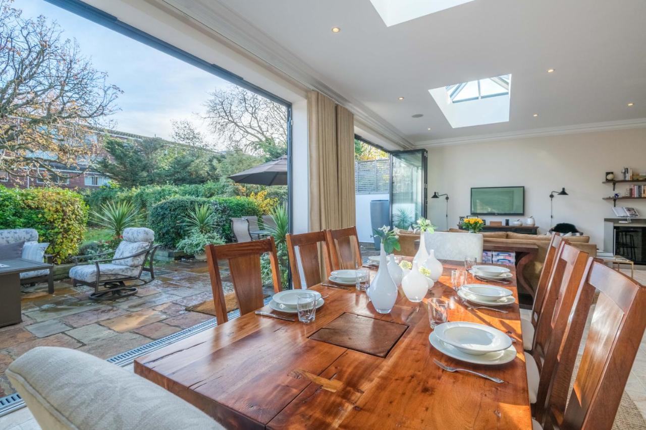 Breathtaking Putney Home With Gorgeous Garden Richmond  Buitenkant foto